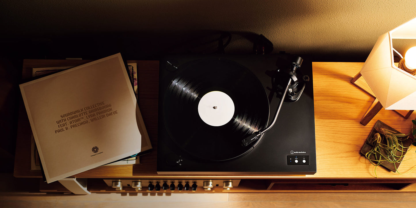AT-LP8X - Semi-Automatic Direct-Drive Turntable